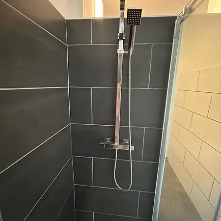 - Appartement